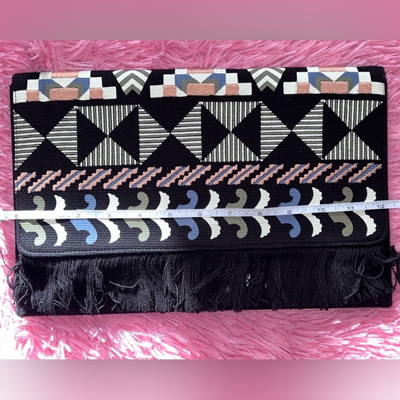 STELLA & DOT CLUTCH - Picture 5 of 7